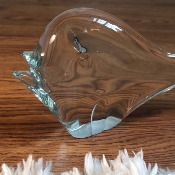 GLASS WHALE FISH | Beautiful Solid Glass Whale Fish Paperweight. - Picture 3 of 6